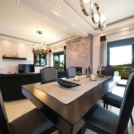 Mythic Olive One Floor Villa-amazing View-heated Poll * Ligidhes