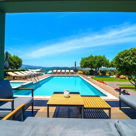 Mythic Olive One Floor Villa-amazing View-heated Poll *